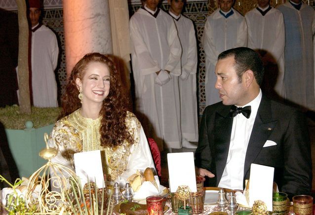 Le roi du Maroc, Mohammed VI et sa femme Lalla Salma lors du 2e festival du film de Marrakech en 2002. 
