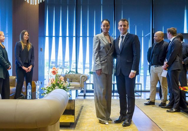 Rihanna et Emmanuel Macron : retrouvailles à Dakar - Elle