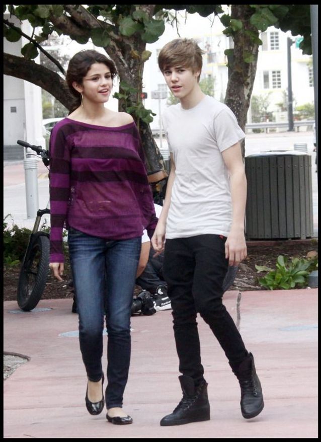 Selena Gomez Et Justin Bieber Le Couple Qui Ne Cesse De Retomber 