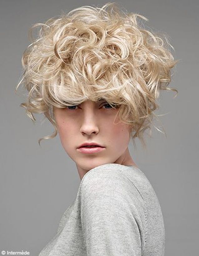 Beaute tendance cheveux coiffure intermede INT AH11 12 5 01 30