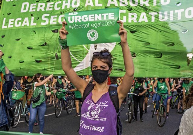 Avortement en Argentine, ministres en France... En 2020, les femmes au front