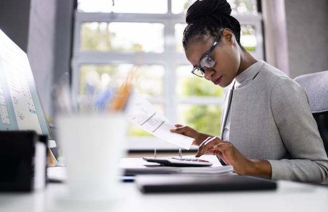 Ma minute finance : aligner l’usage de votre argent avec vos valeurs, c’est possible ?