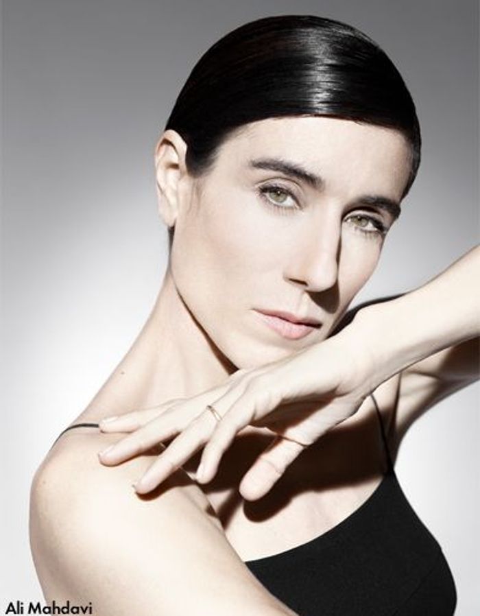 Blanca Li Elle à Table