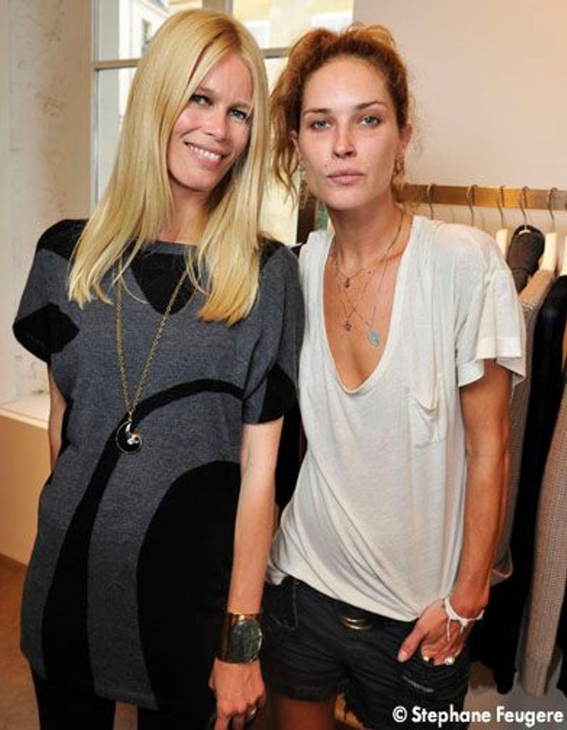 Offrez Vous Les Cachemires De Claudia Schiffer Elle Anche il mio blog e stato fermo per lungo tempo. claudia schiffer