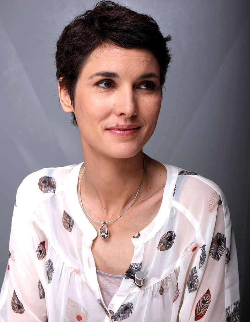 Eglantine Emeye La Colere D Une Mere Loin De Son Fils Autiste Elle
