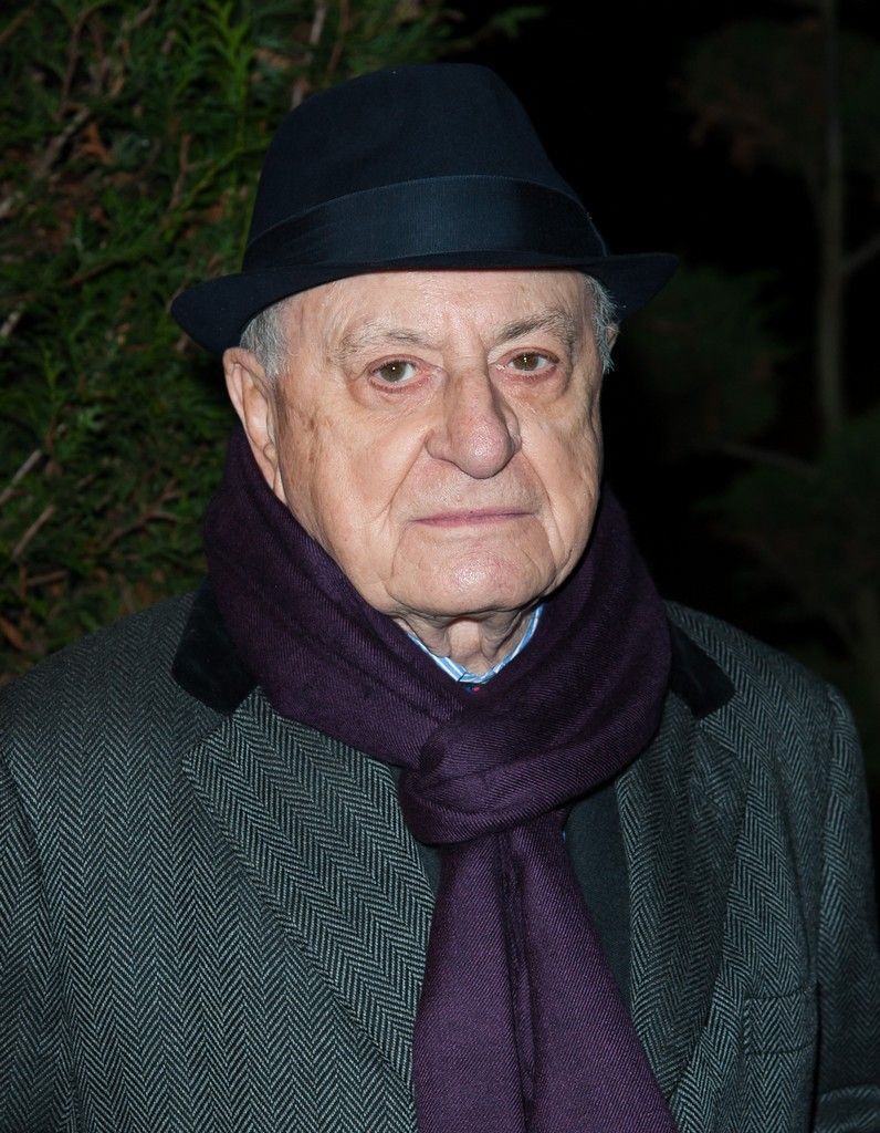 Mariage Gay Pierre Berge Menace Apres Ses Prises De Position Elle