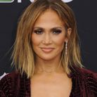 Les cheveux châtain clair de Jennifer Lopez