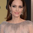 Angelina Jolie et son carré long