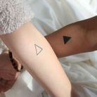 Tatouage couple triangle