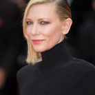Les cheveux effet mouillés sur le côté de Cate Blanchett à Cannes
