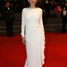 Marion Cotillard et sa longue robe blanche au Festival de Cannes