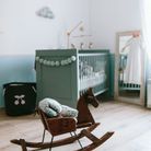 Une chambre de bébé apaisante