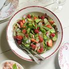Salade de crudités, fraises et framboises