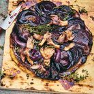 Tatin d’oignons acidulée aux pleurotes
