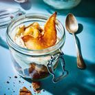 Verrines façon tiramisù, poires et bananes caramélisées