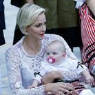 Août 2015 : Charlène de Monaco et la princesse Gabriella