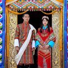 Le couple royal bhoutanais dans leurs habits traditionnels