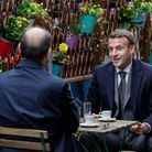 Le président, Emmanuel Macron, et le premier ministre Jean Castex, ont inauguré une terrasse tôt ce matin 
