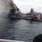 14 avril : le croiseur russe Moskva prend l’eau