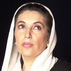 Benazir Bhutto première femme à gouverner un pays musulman  