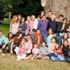 Été 2004, Simone Veil entourée de quatre générations de sa famille